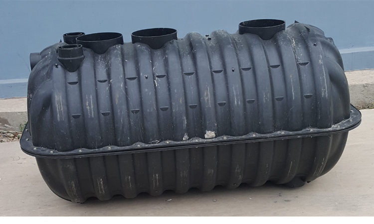 塑料化糞池不易老化，不變形，經(jīng)久耐用還物美