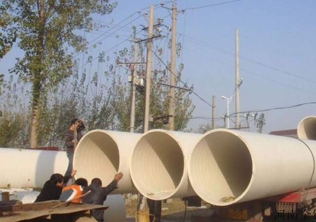 雙扣聚氯乙烯增強管的性能如何？