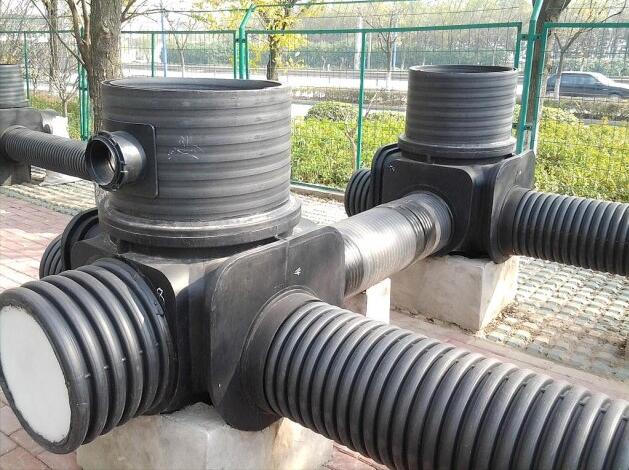 為何塑料檢查井更適合市政道路工程？