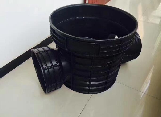 塑料檢查井安裝規(guī)范：回填（一般、防凍）防護(hù)井蓋