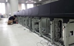 為什么操作臺(tái)必須具備線纜管理系統(tǒng)？